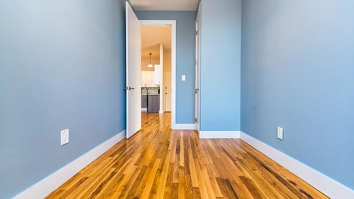 Rented by Nooklyn NYC LLC | media 13