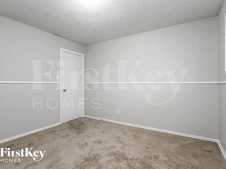 416 Ada Ln — Photo 10