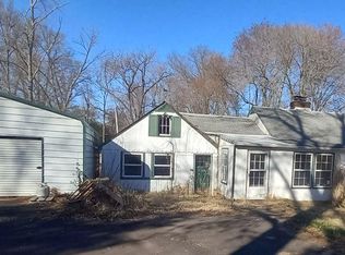 8202 Spruce St, Manassas, VA 20111