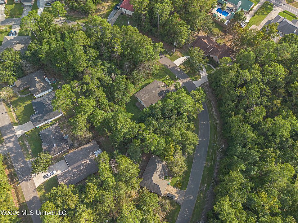 1st image of 7310 Ieke Dr