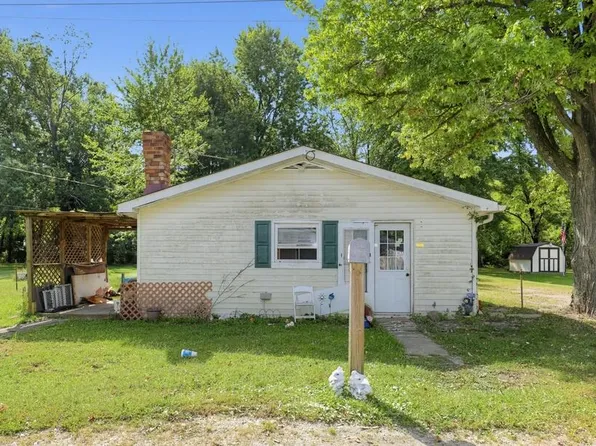 1905 E Knight St, Brazil, IN 47834