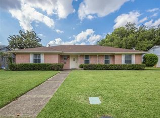 10611 Marquis Ln, Dallas, TX 75229