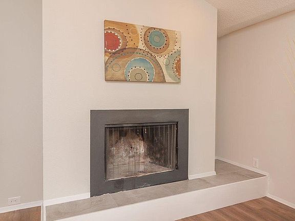5th image of 9160 Baird Ct NW