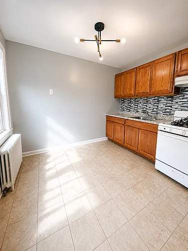 342 Schley St Photo 1