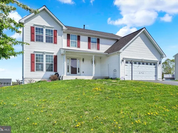 3128 King Richards Ct S, York, PA 17408