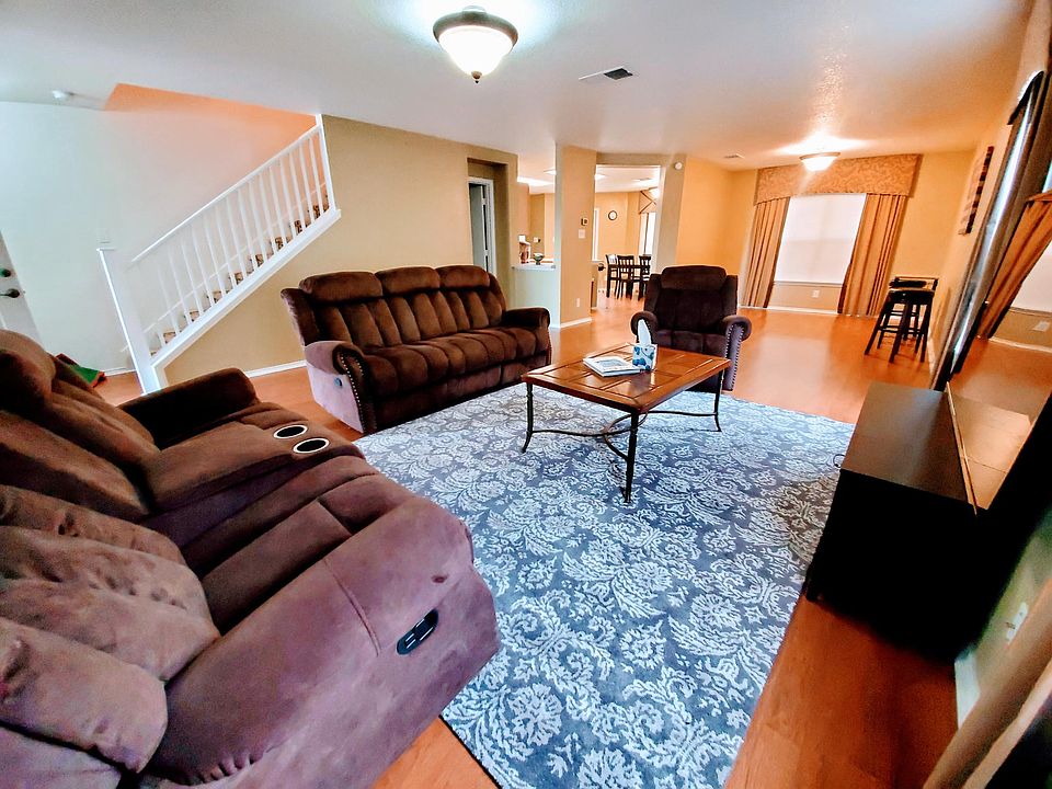 1st image of 11507 Forest Br