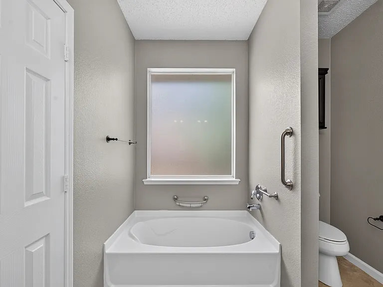 1531 Timber Ridge Dr — Photo 47
