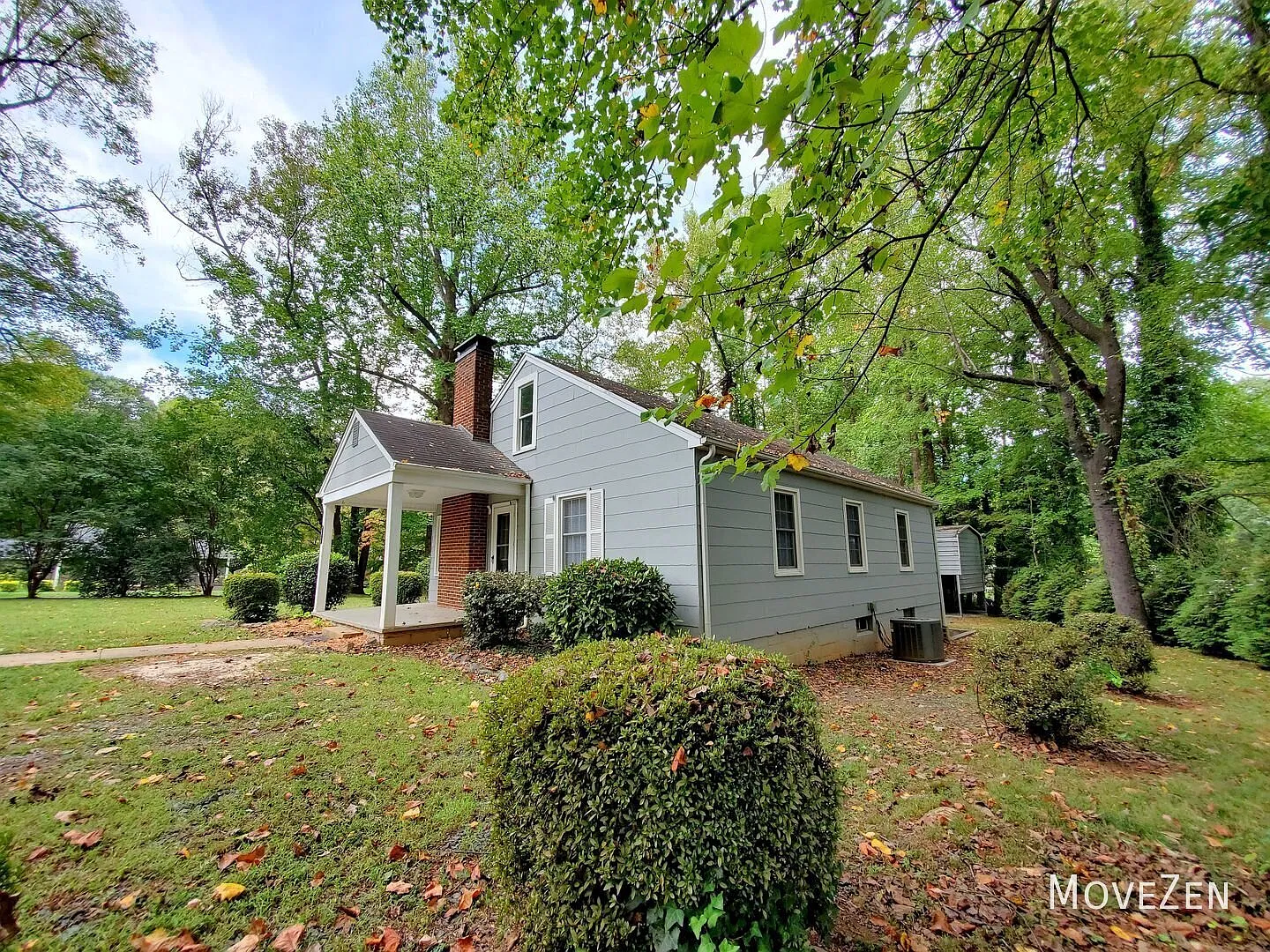 5549 Dogwood Dr Winston Salem, NC 27105 Gorgeous Large Private Lot — Photo 3