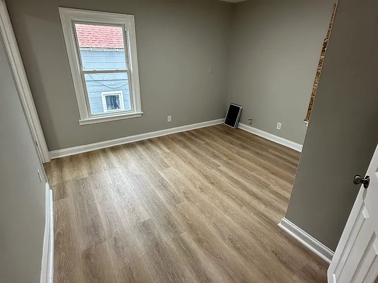 433 Greenwich Ave #2 — Photo 10