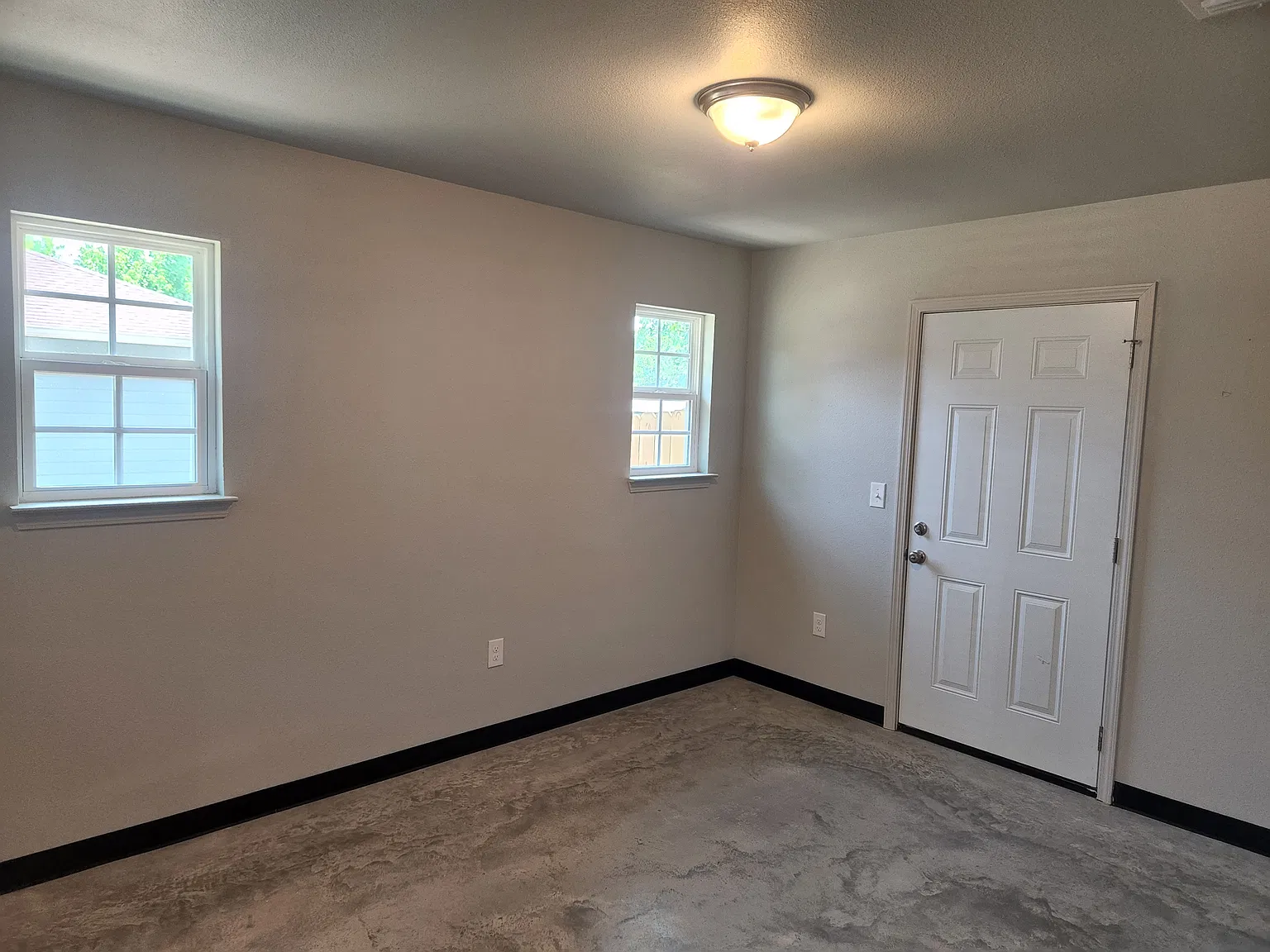 *New 2 BR 1 BA Single Family Home* — Photo 4