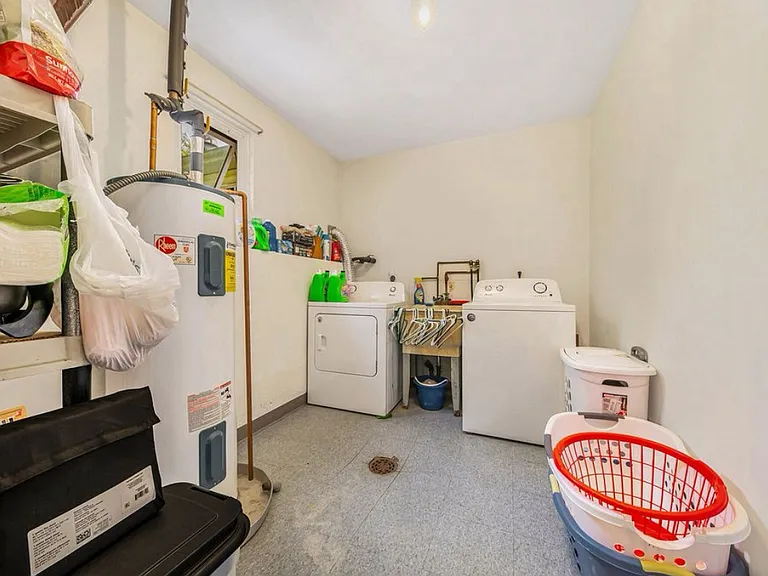 8423 S Westnedge Ave — Photo 10