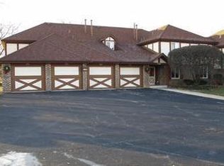15718 Orlan Brook Dr #183, Orland Park, IL 60462