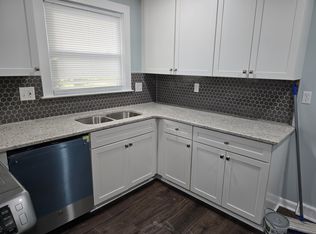 204 S Nassau St, Youngsville, NC 27596