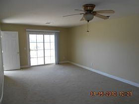 5th image of 8016 Avalon Island St