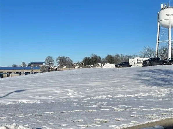 169 Highway, Smithville, MO 64089