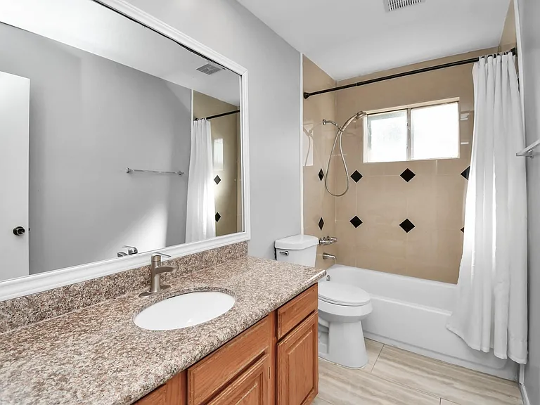 2210 S Ferrisburg Ct — Photo 10