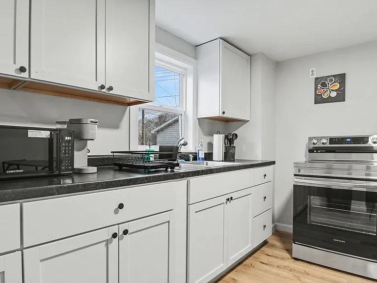 709 Napier St #1 — Photo 7