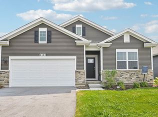 2522 Redwood Trl, Wonder Lake, IL 60097