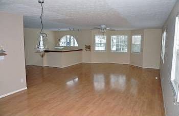 3rd image of 12983 Westwood Ln