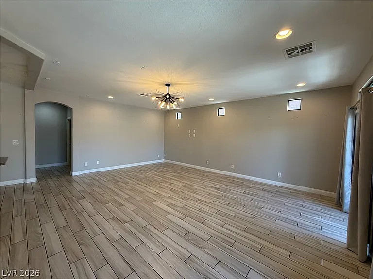 7202 S Bronco St — Photo 3