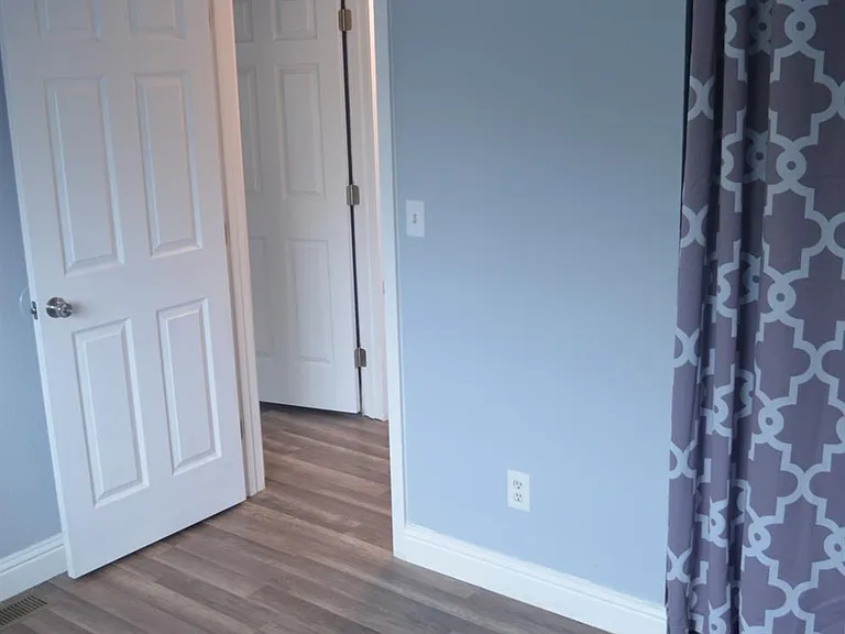5953 Bamford Dr — Photo 27