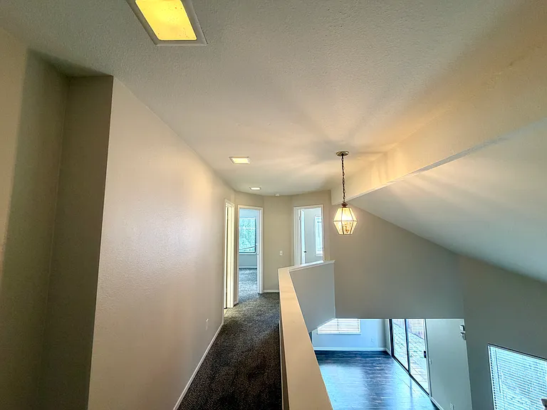 661 Mockingbird Ln — Photo 15