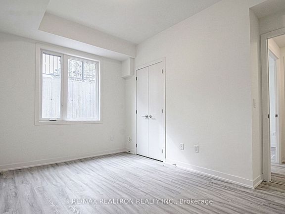 5th image of 15 David Eyer Rd #Townhouse 1421