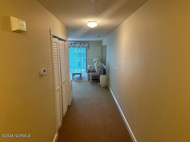 1 bed, 2.0 bath, $1,350 — Photo 2