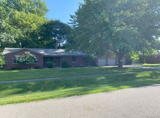 8930 Houghton Dr, Sterling Heights, MI 48314