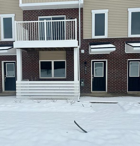 2nd image of 4813 Parkside Ln