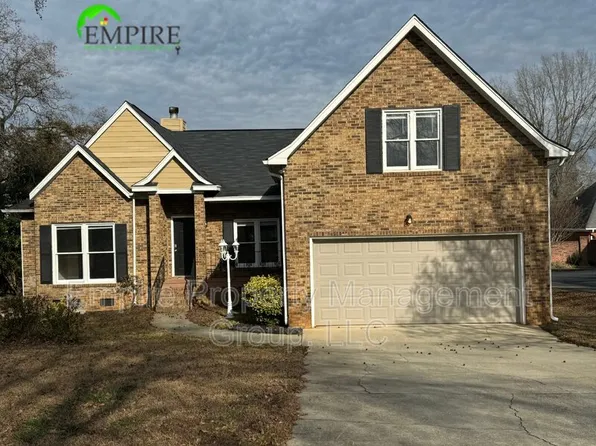 36 Cape Flattery Ct, Irmo, SC 29063