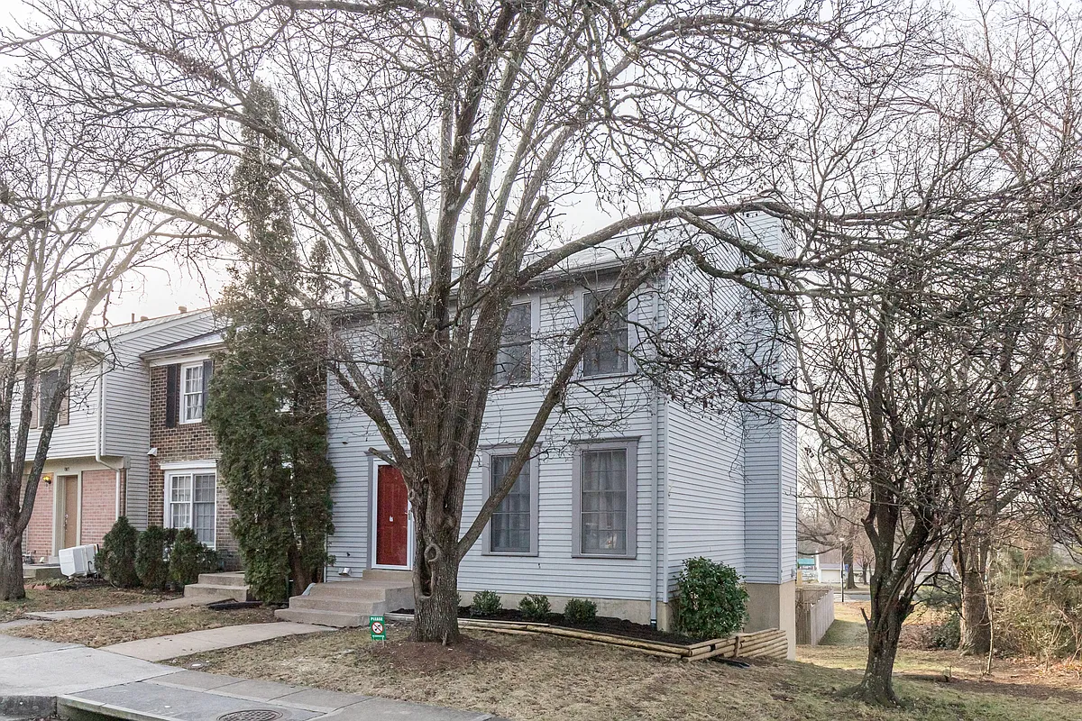 Building Photo - 1971 Fountainbrook Ct