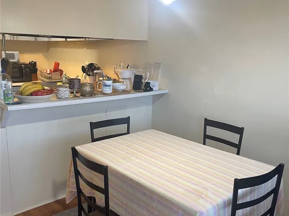 94-1470 Lanikuhana Ave APT 557, Mililani, HI 96789