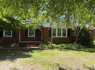 2311 Deal Pl, Greenville, NC 27858