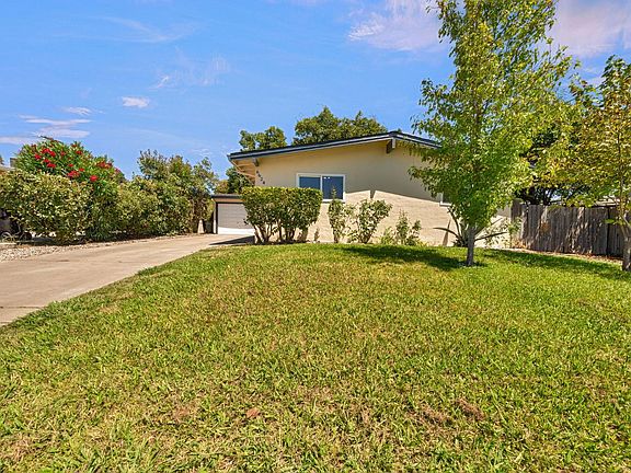 2nd image of 6624 Thomas Dr