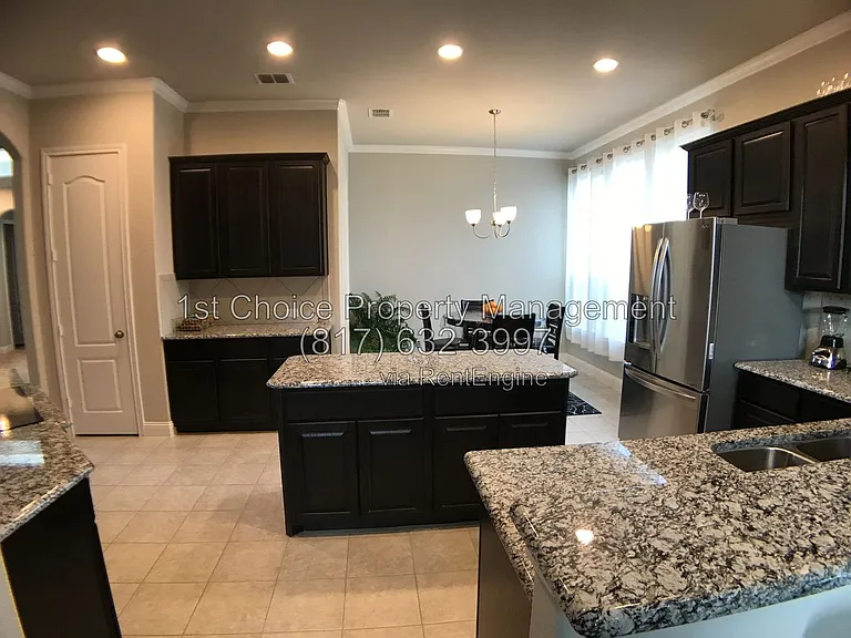 5913 Richmond Dr — Photo 10