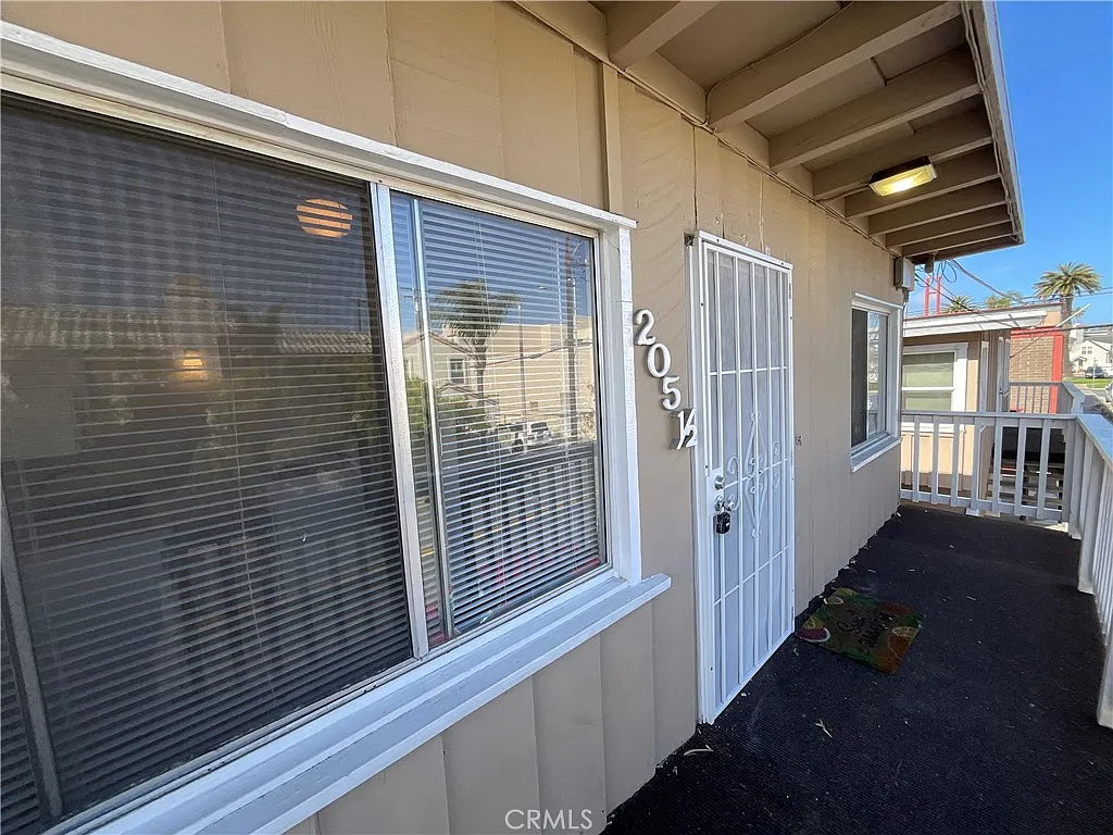 1 bed, 700 sqft, $2,095 — Photo 2