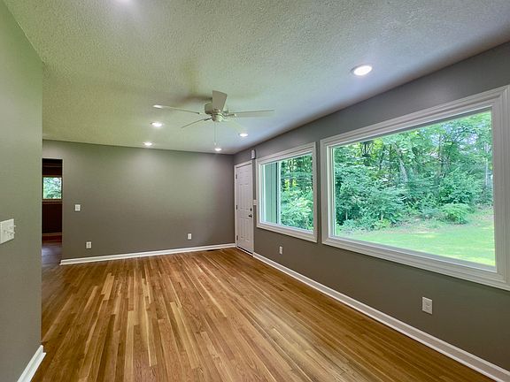 5th image of 3627 John Sims Rd