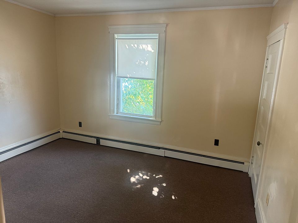 Second bedroom at the back of the building.