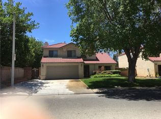 2560 Macfarlane Dr, Lancaster, CA 93536