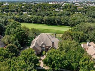 11712 Canterbury Ct, Leawood, KS 66211