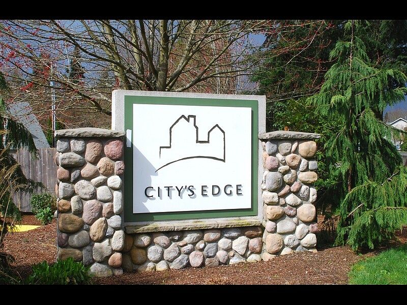 1st image of 11813 Ambaum Blvd SW APT 7
