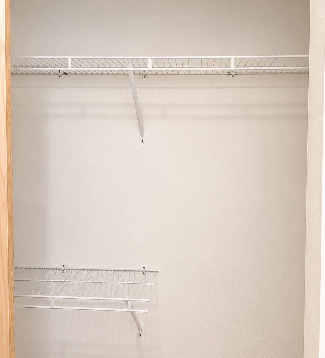 Studio, 400 sqft, $700 — Photo 3