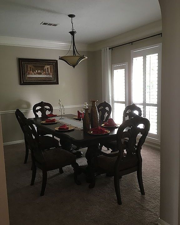1st image of 715 Annies Way
