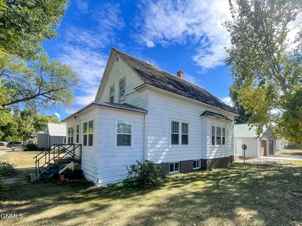 400 Main St, Strasburg, ND 58573