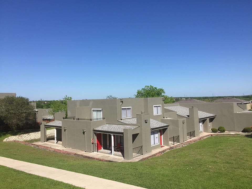 1st image of 6000 Woodlake Pkwy #118