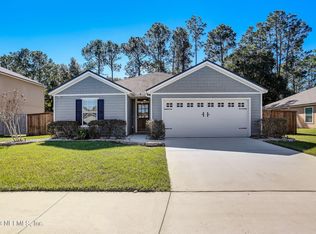 11534 Carson Lake Dr, Jacksonville, FL 32221