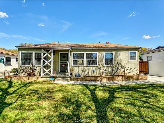 2nd image of 14441 La Forge St