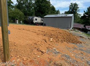 208 Shady Dr, Harriman, TN 37748