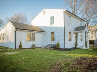 264 Harbor St, Branford, CT 06405